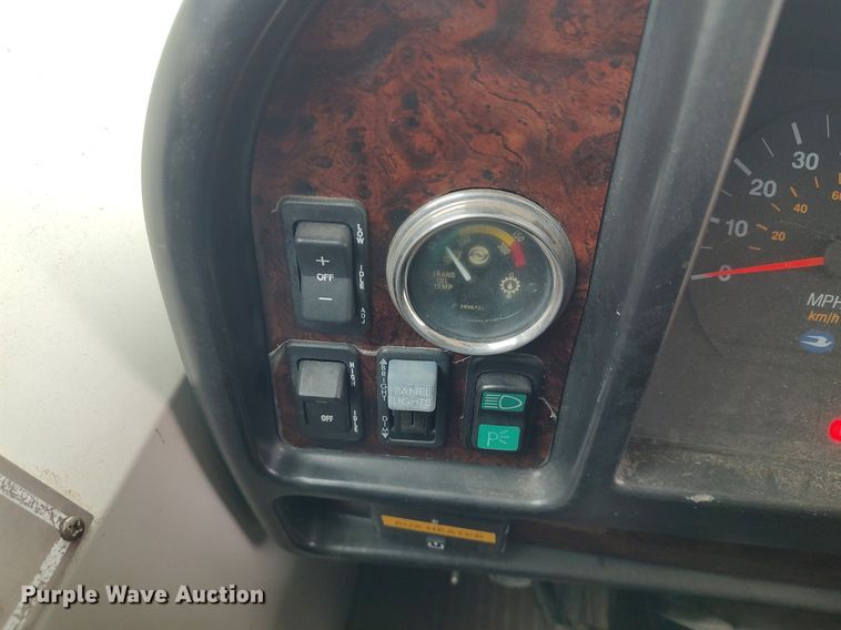 image for item MM9935 2000 Blue Bird All American  coach bus