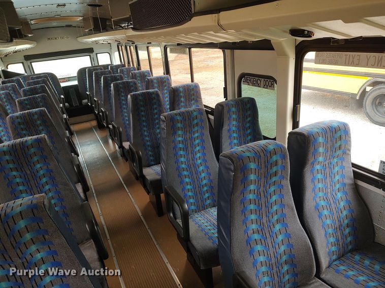 image for item MM9935 2000 Blue Bird All American  coach bus