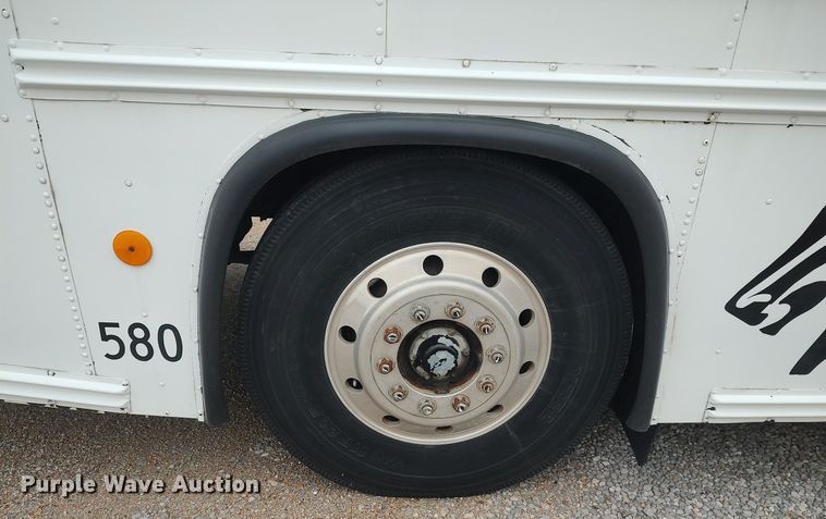 image for item MM9935 2000 Blue Bird All American  coach bus