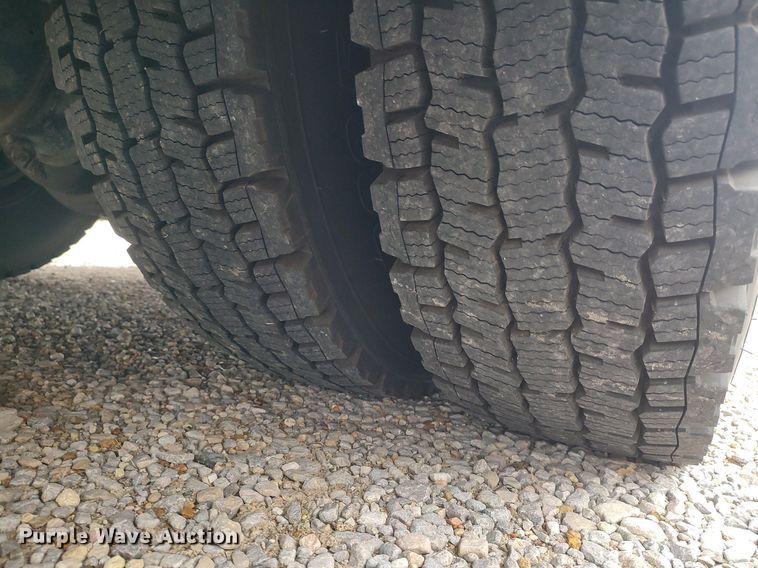 image for item MM9935 2000 Blue Bird All American  coach bus