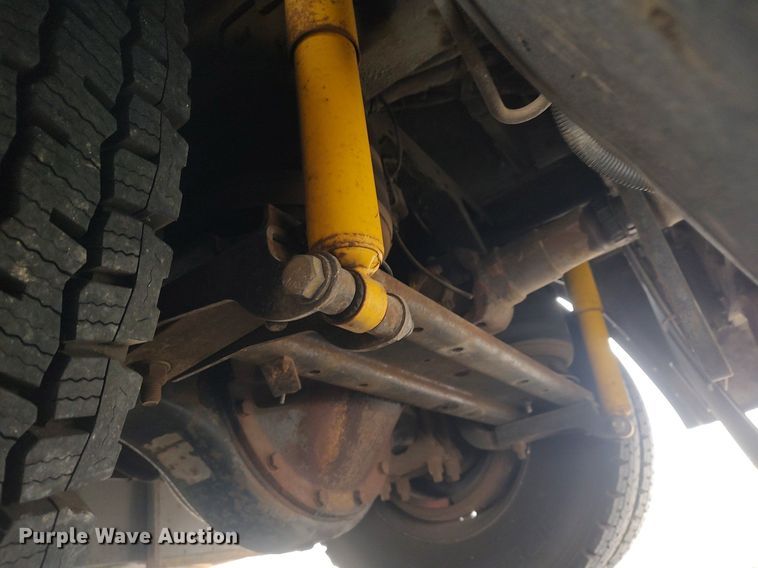 image for item MM9935 2000 Blue Bird All American  coach bus