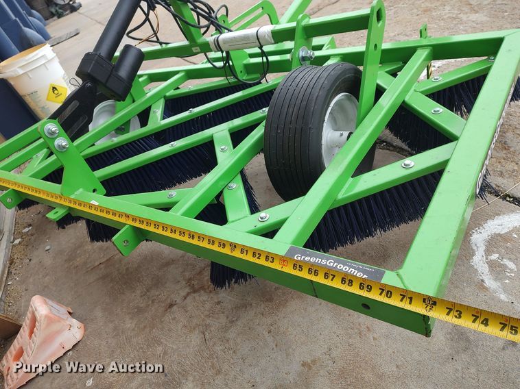 image for item MM9936 Greens Groomer  turf brush