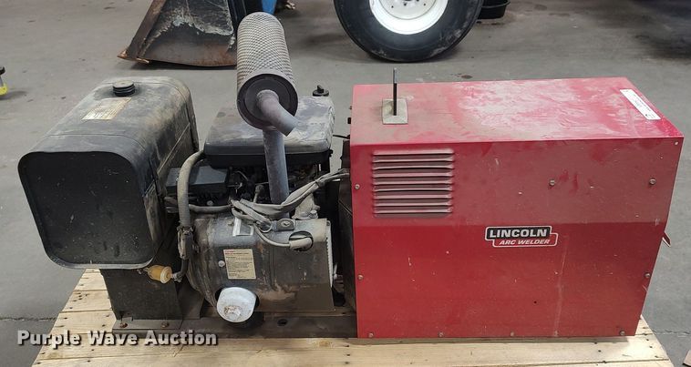 image for item MM9937 Lincoln Electric Weldanpower 250 G9 Pro  welder/generator