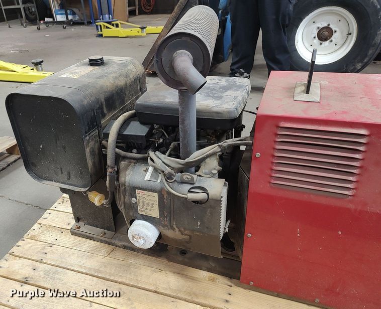 image for item MM9937 Lincoln Electric Weldanpower 250 G9 Pro  welder/generator