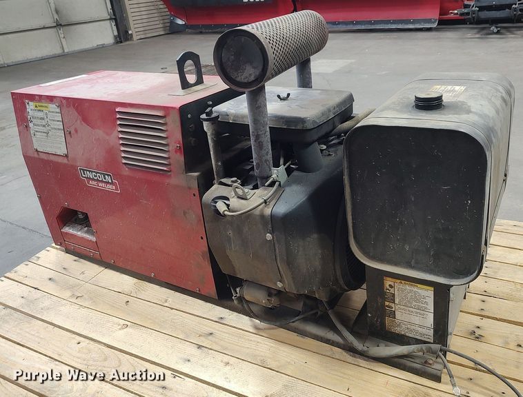 image for item MM9937 Lincoln Electric Weldanpower 250 G9 Pro  welder/generator