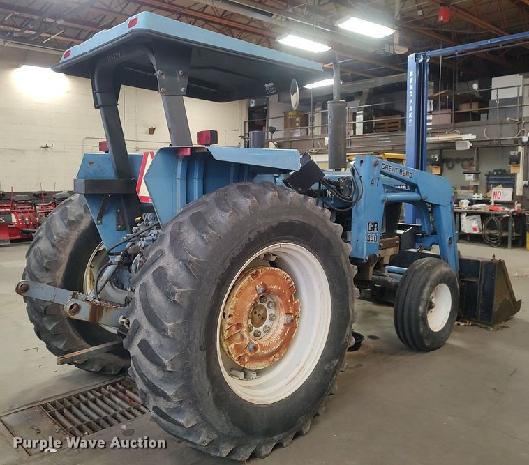 image for item MM9938 1998 New Holland 7610  tractor