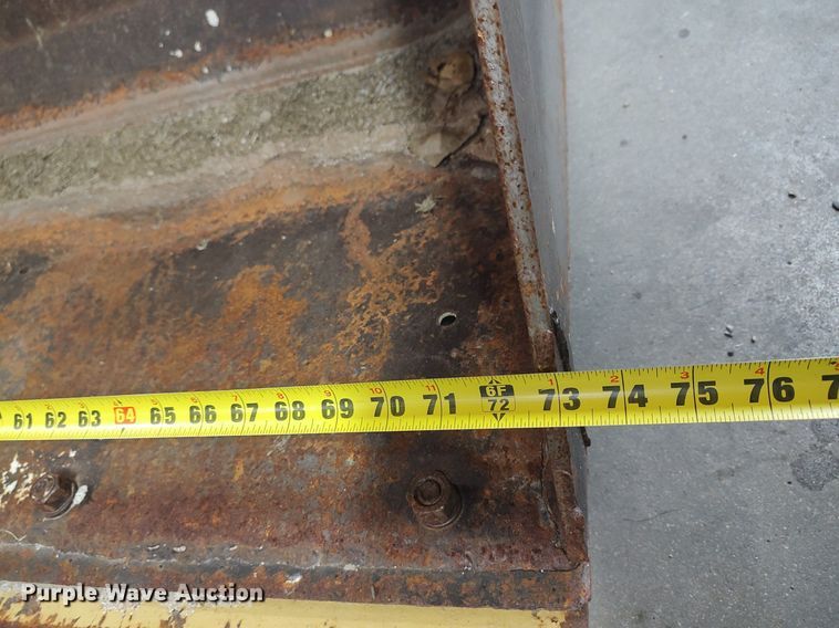 image for item MM9938 1998 New Holland 7610  tractor