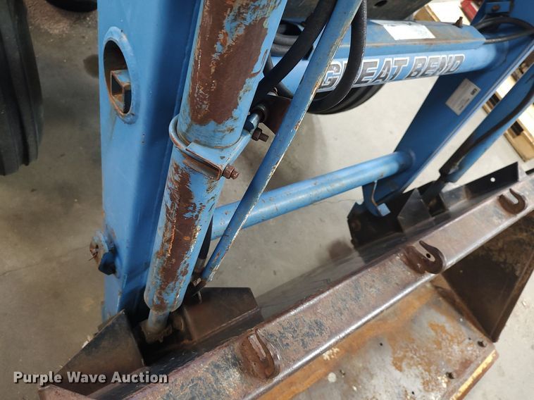 image for item MM9938 1998 New Holland 7610  tractor