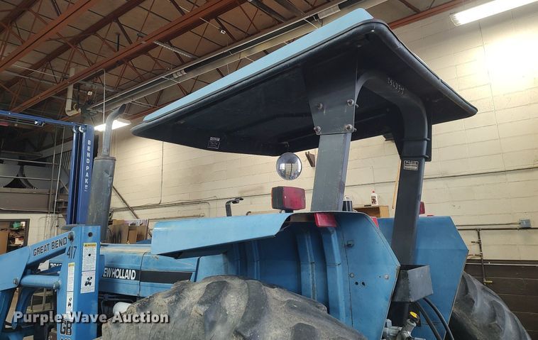 image for item MM9938 1998 New Holland 7610  tractor