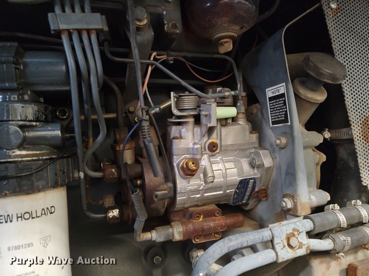 image for item MM9938 1998 New Holland 7610  tractor