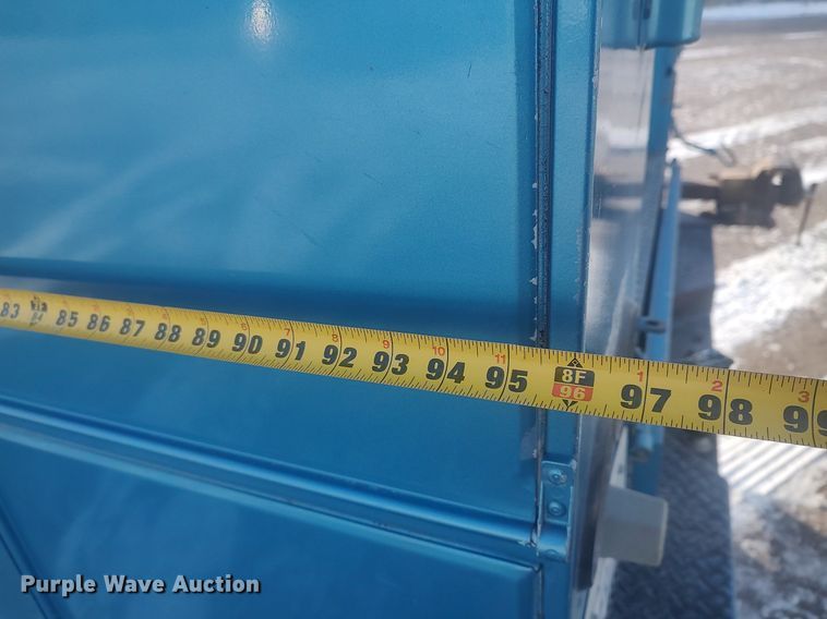 image for item MM9945 1993 GMC Sierra C2500  utility bed pickup truck