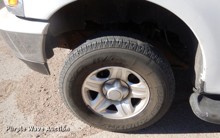 image for item MP9031 1998 Ford Expedition XLT  SUV