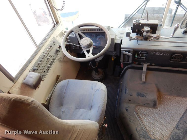 image for item MP9034 1994 Blue Bird TC2000  school bus