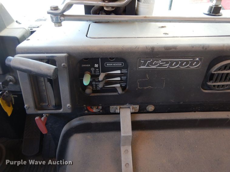 image for item MP9034 1994 Blue Bird TC2000  school bus