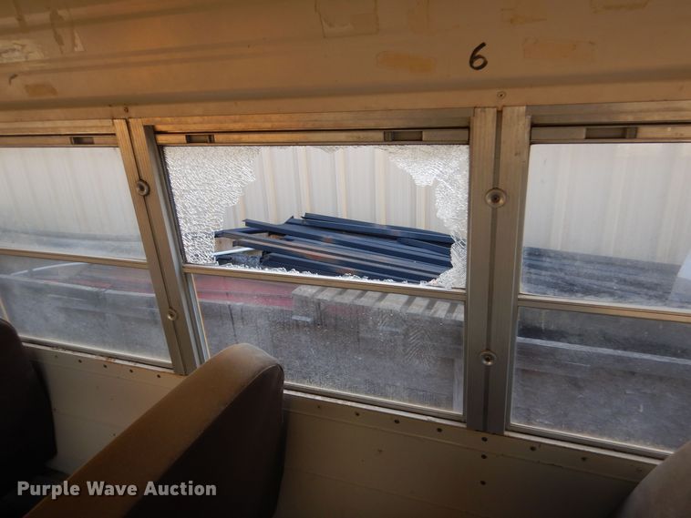 image for item MP9034 1994 Blue Bird TC2000  school bus