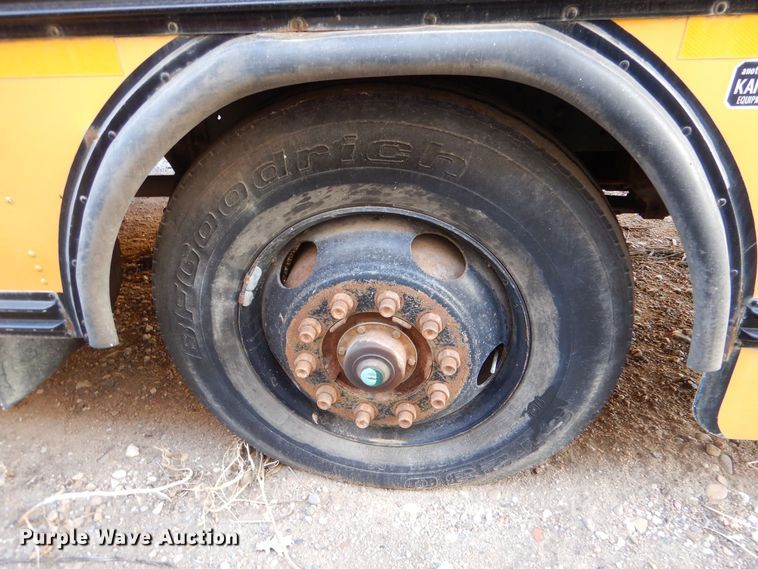 image for item MP9034 1994 Blue Bird TC2000  school bus