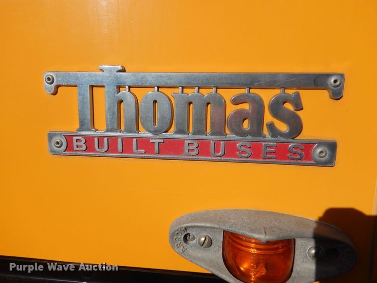image for item MP9035 2000 Freightliner  school bus