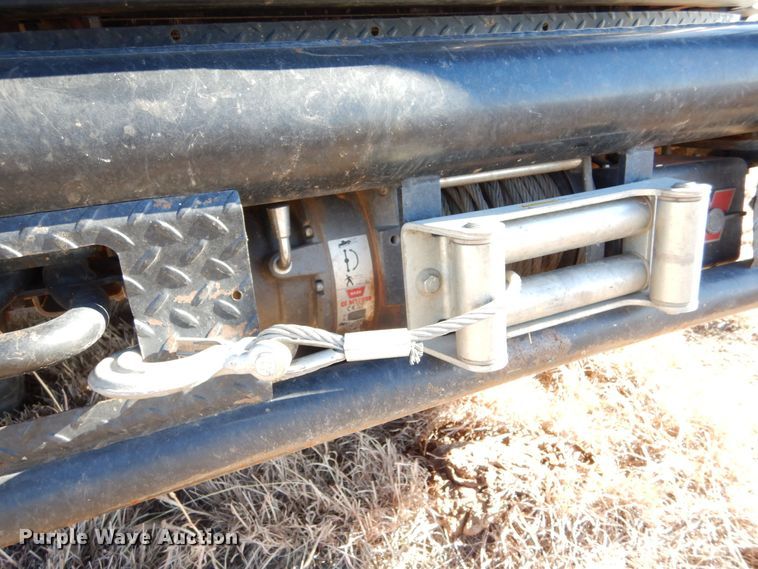 image for item MP9038 2008 Ford F350 Super Duty XL  pickup truck cab and chassis