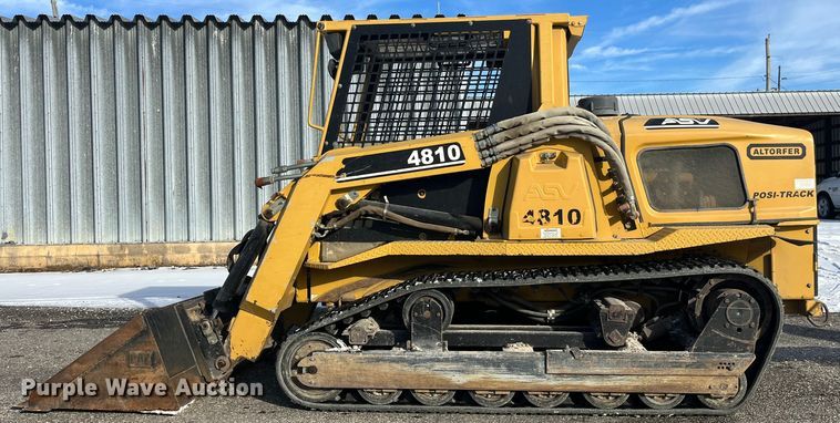 image for item MW9436 2000 ASV 4810  tracked skid steer loader