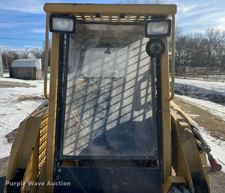 image for item MW9436 2000 ASV 4810  tracked skid steer loader