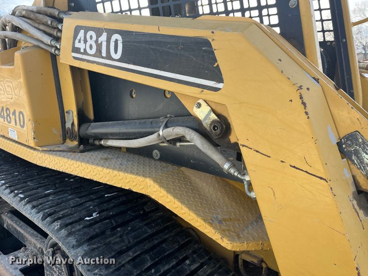 image for item MW9436 2000 ASV 4810  tracked skid steer loader