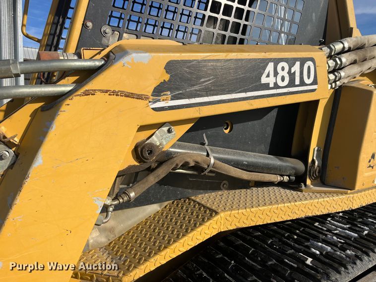 image for item MW9436 2000 ASV 4810  tracked skid steer loader