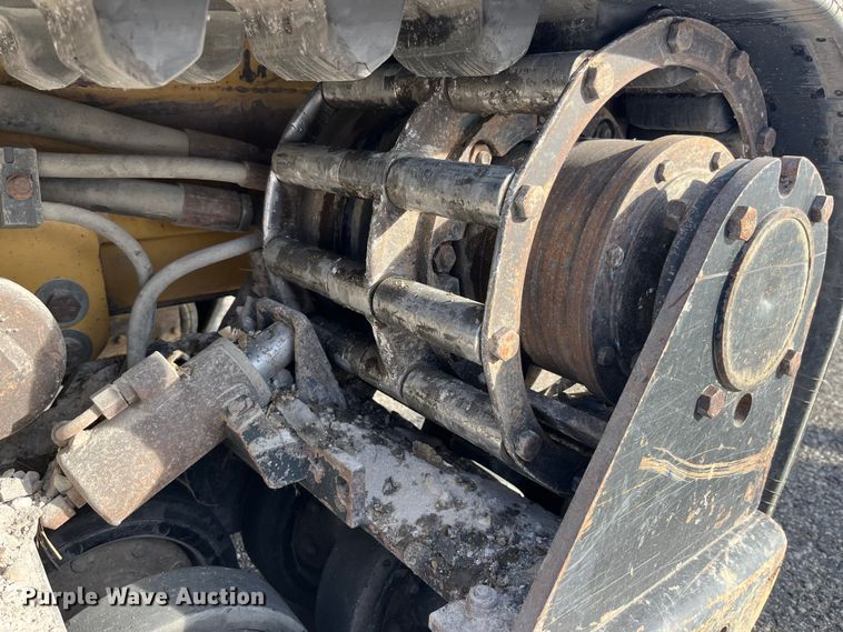 image for item MW9436 2000 ASV 4810  tracked skid steer loader