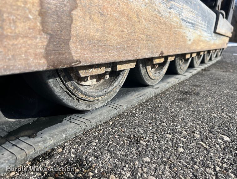 image for item MW9436 2000 ASV 4810  tracked skid steer loader