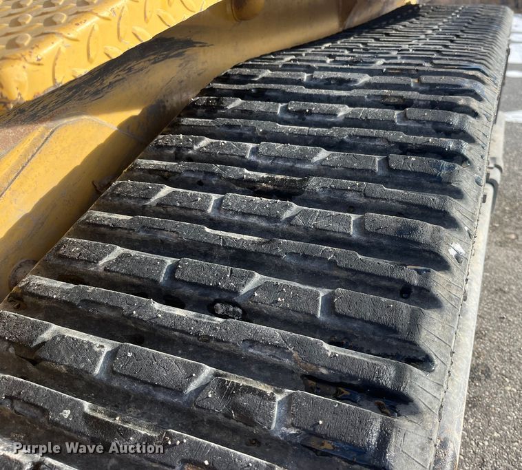 image for item MW9436 2000 ASV 4810  tracked skid steer loader