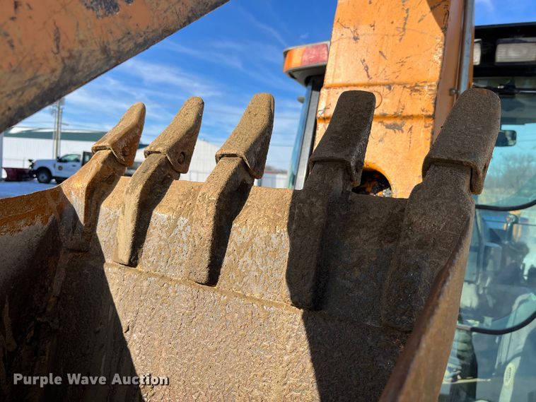 image for item MW9438 2005 Case 590 Super M Series 2  backhoe