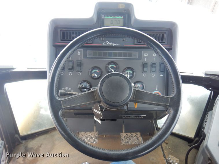 image for item AF9335 1996 Caterpillar Challenger 75C  tractor