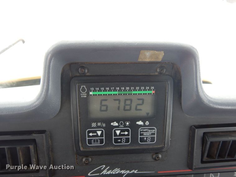 image for item AF9335 1996 Caterpillar Challenger 75C  tractor