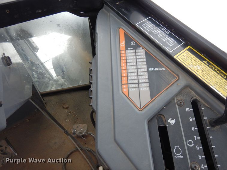 image for item AF9335 1996 Caterpillar Challenger 75C  tractor