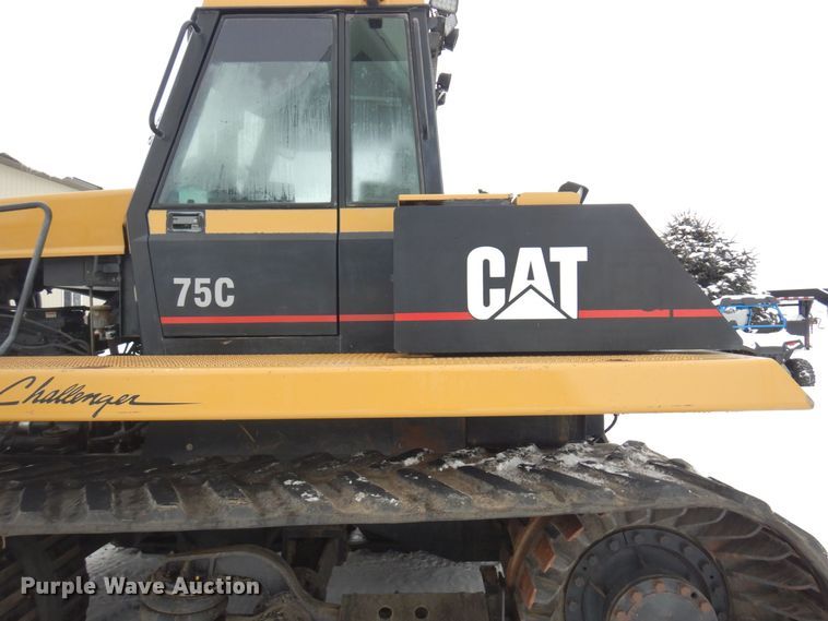 image for item AF9335 1996 Caterpillar Challenger 75C  tractor