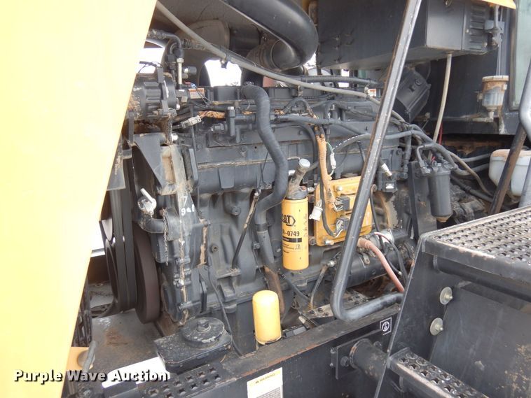 image for item AF9335 1996 Caterpillar Challenger 75C  tractor