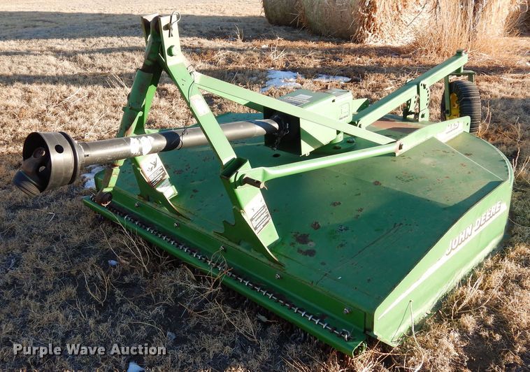 image for item DF8283 1962 John Deere 2010  tractor