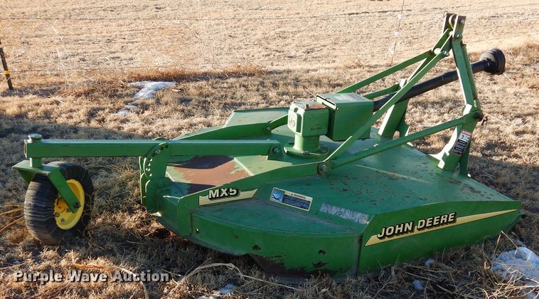 image for item DF8283 1962 John Deere 2010  tractor