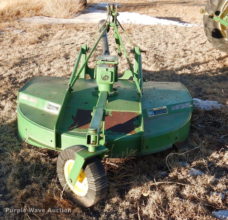 image for item DF8283 1962 John Deere 2010  tractor