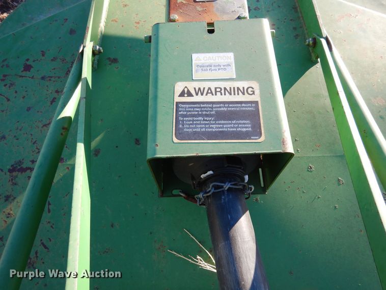 image for item DF8283 1962 John Deere 2010  tractor