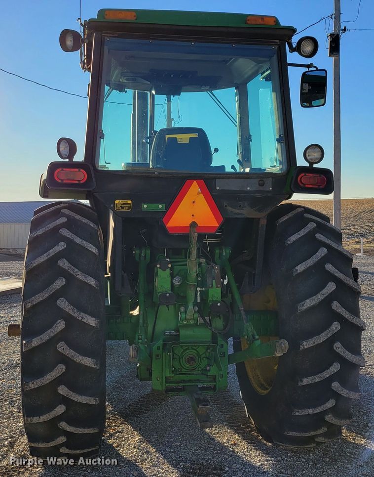 image for item DM8175 1990 John Deere 4055  tractor