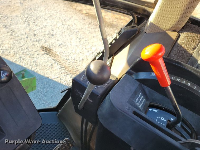 image for item DM8175 1990 John Deere 4055  tractor