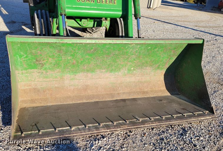 image for item DM8175 1990 John Deere 4055  tractor