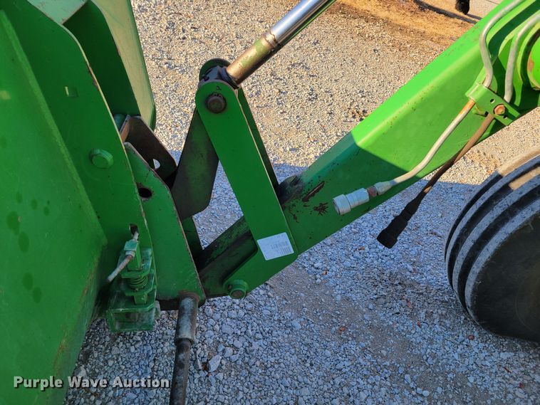 image for item DM8175 1990 John Deere 4055  tractor