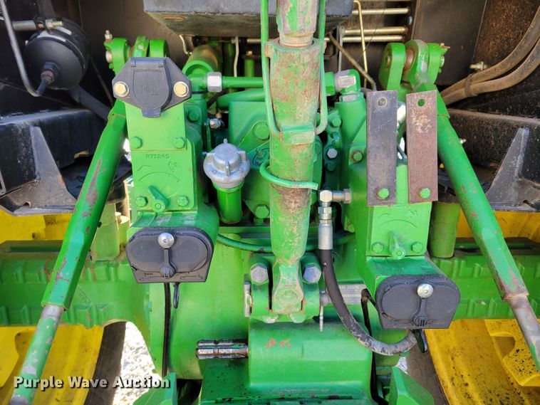 image for item DM8175 1990 John Deere 4055  tractor