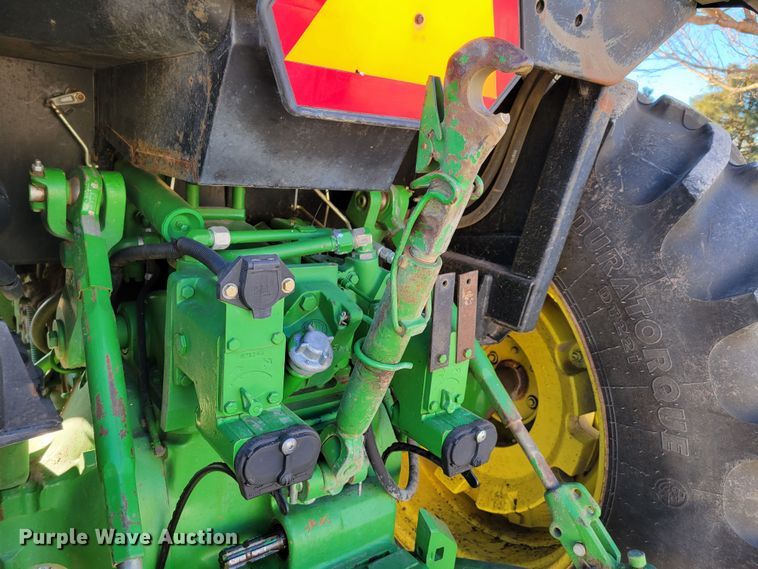 image for item DM8175 1990 John Deere 4055  tractor