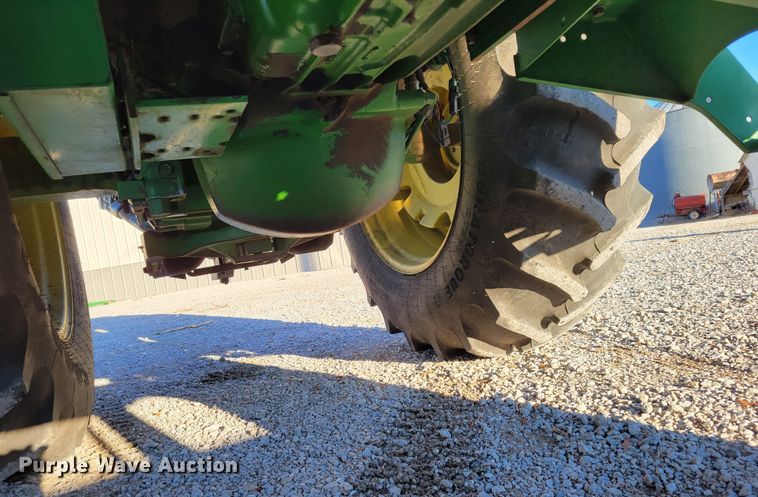 image for item DM8175 1990 John Deere 4055  tractor