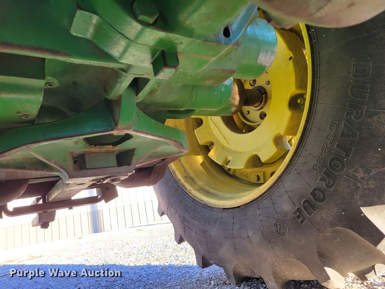 image for item DM8175 1990 John Deere 4055  tractor