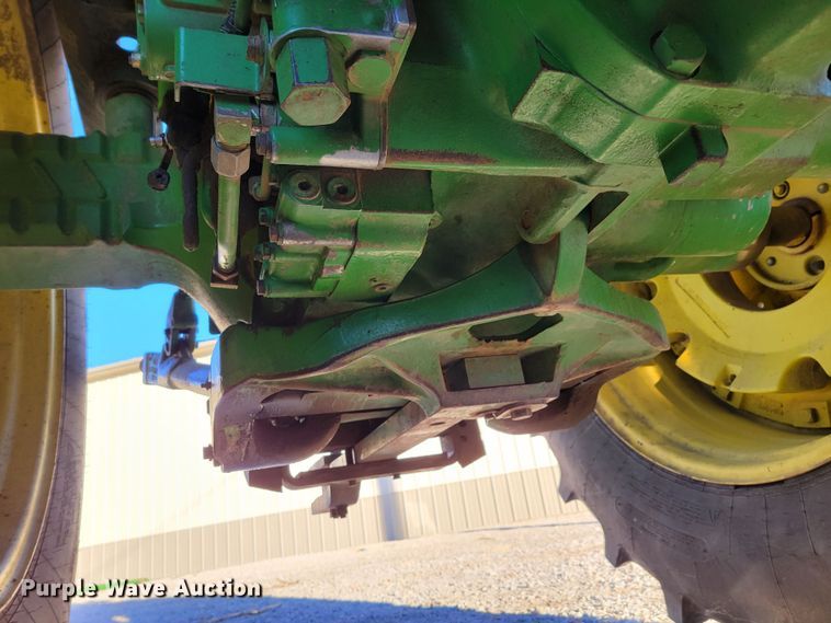 image for item DM8175 1990 John Deere 4055  tractor