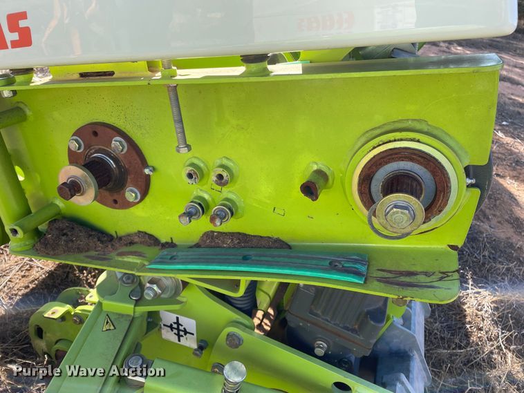 image for item DN4523 2016 Claas 380  pickup head