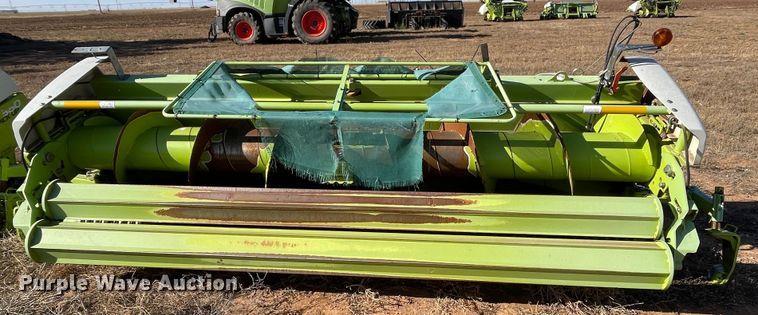 image for item DN4525 2014 Claas 380  pickup head